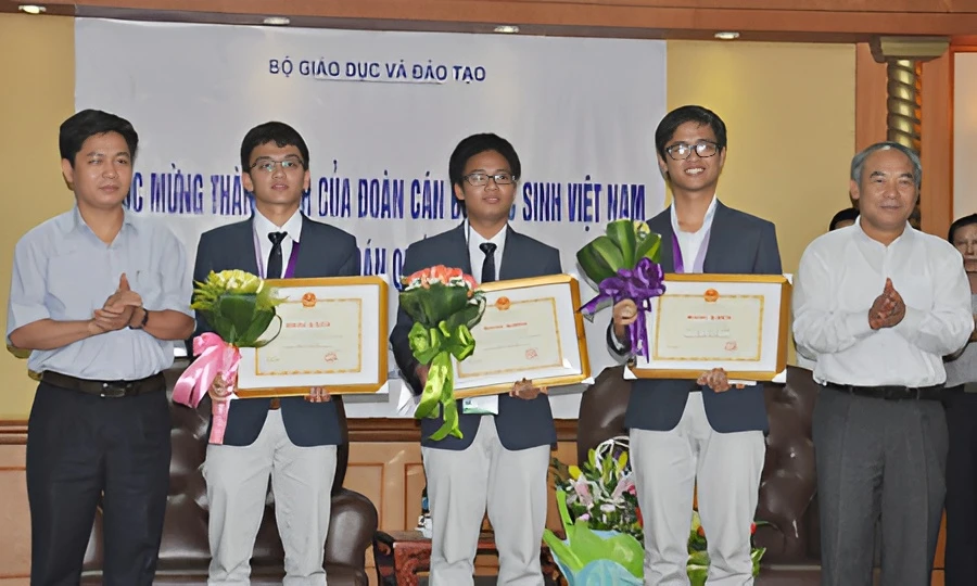 Trong lịch sử hơn 25 năm của Olympia chỉ có 2 thí sinh làm được điều này Trong lịch sử hơn 25 năm của Olympia chỉ có 2 thí sinh làm được điều này