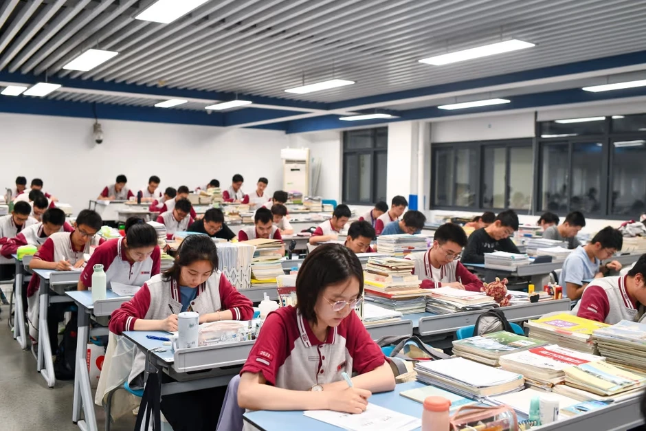 Trung Quốc và Hàn Quốc tổ chức kỳ thi đại học như thế nào? Trung Quốc và Hàn Quốc tổ chức kỳ thi đại học như thế nào?