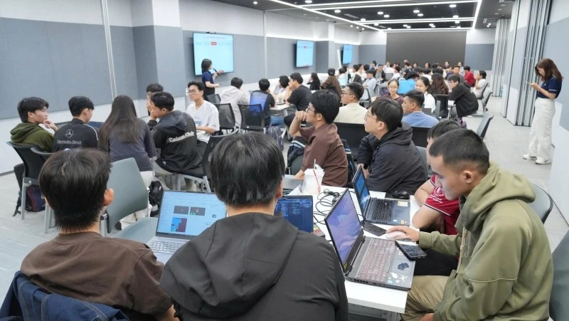 Trường đại học Công nghệ thông tin công bố điểm chuẩn trúng tuyển đại học Trường đại học Công nghệ thông tin công bố điểm chuẩn trúng tuyển đại học