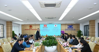 Trường Đại học Cửu Long giao lưu học thuật với đoàn đại biểu đến từ Nhật Bản