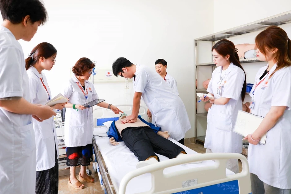 Trường Đại học Đại Nam dành học bổng cho con em ngành quân đội, công an Trường Đại học Đại Nam dành học bổng cho con em ngành quân đội, công an