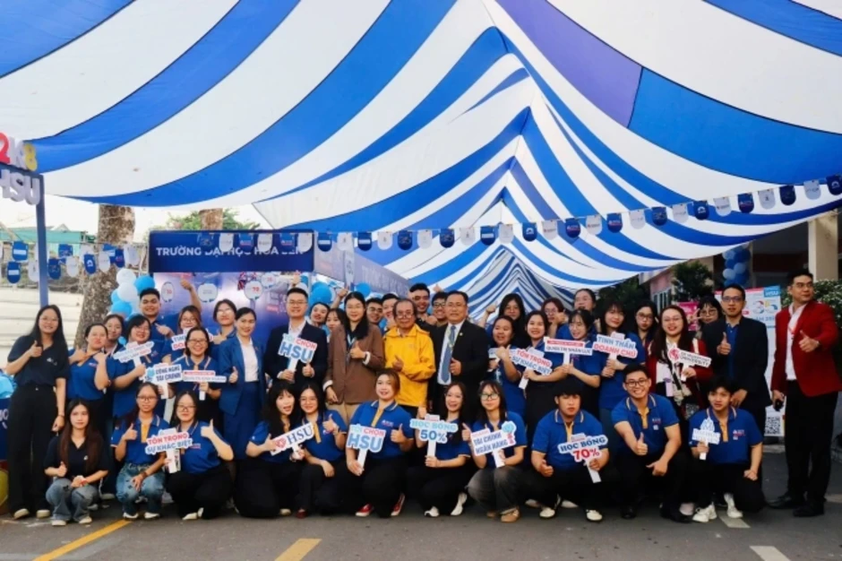 Trường Đại học Hoa Sen tái định vị chiến lược đào tạo dịp 35 năm Trường Đại học Hoa Sen tái định vị chiến lược đào tạo dịp 35 năm