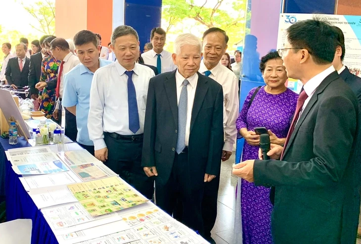 Trường đại học Khoa học tự nhiên phải là nơi mở đường cho công nghệ chiến lược Trường đại học Khoa học tự nhiên phải là nơi mở đường cho công nghệ chiến lược