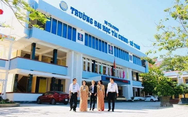 Trường đại học Ngoại thương thành lập phân hiệu tại TP.HCM Trường đại học Ngoại thương thành lập phân hiệu tại TP.HCM