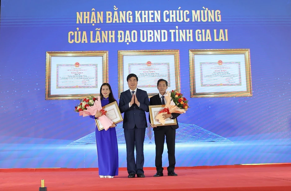 Trường đại học Quang Trung công bố 3 ngành đạt kiểm định dịp 20 năm thành lập Trường đại học Quang Trung công bố 3 ngành đạt kiểm định dịp 20 năm thành lập