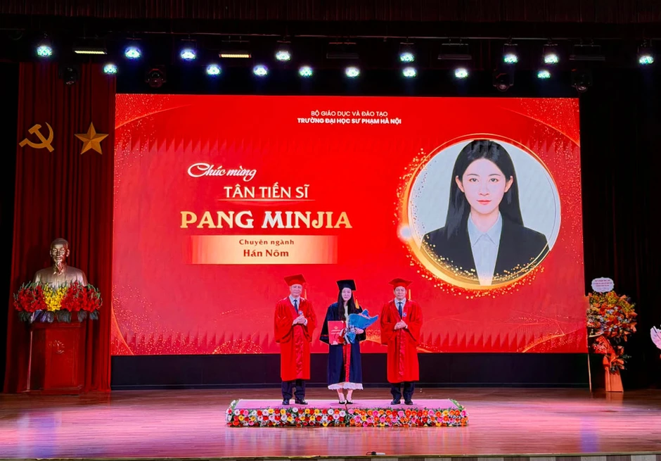 Trường đại học Sư phạm Hà Nội trao bằng tốt nghiệp cho 653 tân Tiến sĩ, Thạc sĩ