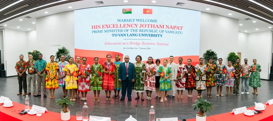 Trường Đại học Văn Lang đón tiếp Thủ tướng Cộng hòa Vanautu Trường Đại học Văn Lang đón tiếp Thủ tướng Cộng hòa Vanautu