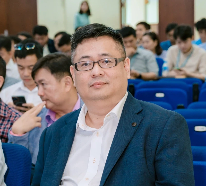 Trường ĐH Công nghệ thông tin TP.HCM chính thức có hiệu trưởng mới Trường ĐH Công nghệ thông tin TP.HCM chính thức có hiệu trưởng mới