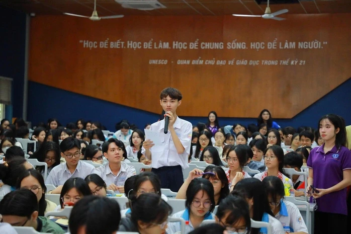Trường ĐH Luật TPHCM công bố 4 đề án đào tạo mới Trường ĐH Luật TPHCM công bố 4 đề án đào tạo mới