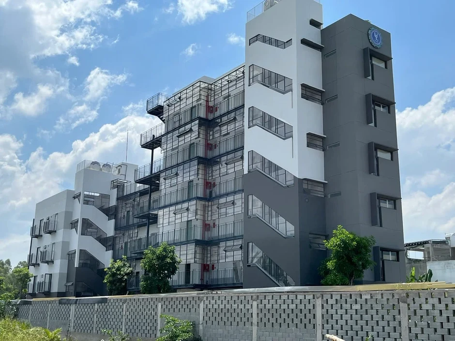 Trường ĐH Luật TP.HCM đưa vào sử dụng ký túc xá hiện đại cho 500 sinh viên Trường ĐH Luật TP.HCM đưa vào sử dụng ký túc xá hiện đại cho 500 sinh viên