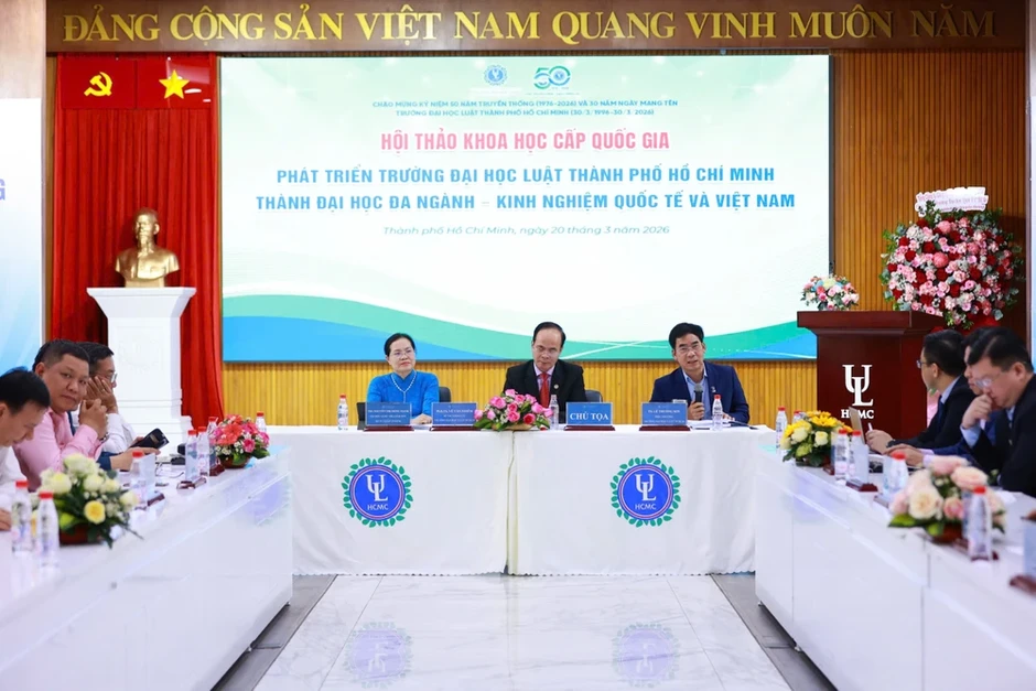 Trường ĐH Luật TP.HCM phát triển thành đại học đa ngành: Trào lưu hay định hướng? Trường ĐH Luật TP.HCM phát triển thành đại học đa ngành: Trào lưu hay định hướng?