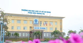 Trường ĐH Luật TP.HCM tuyển dụng giảng viên trình độ tiến sĩ, PGS, GS tại phân hiệu Quảng Trị