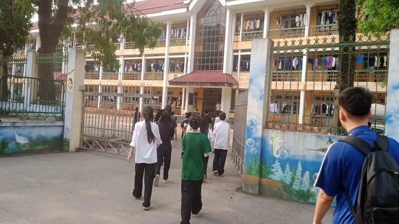 Trường phổ thông vùng cao Việt Bắc bảo đảm nơi ăn ở, học tập cho học sinh Trường phổ thông vùng cao Việt Bắc bảo đảm nơi ăn ở, học tập cho học sinh