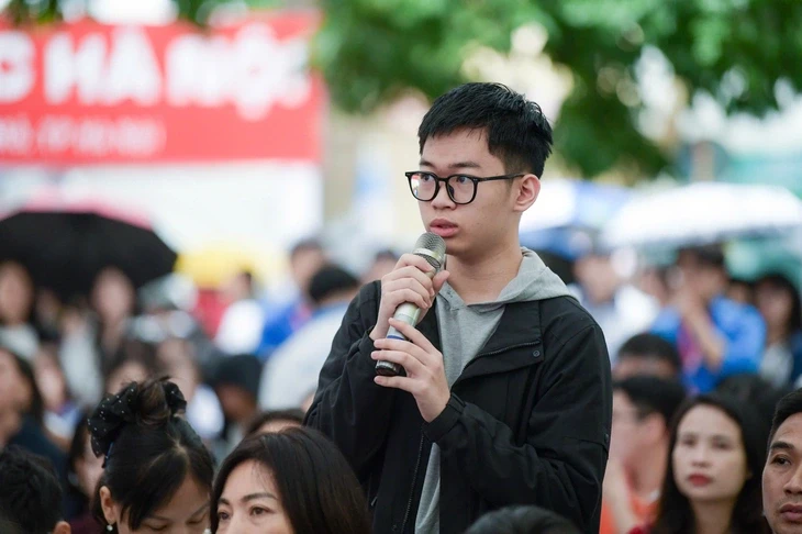 Trường quân đội, công an năm nay tuyển sinh thế nào? Học lực trung bình có thể học trí tuệ nhân tạo? Trường quân đội, công an năm nay tuyển sinh thế nào? Học lực trung bình có thể học trí tuệ nhân tạo?