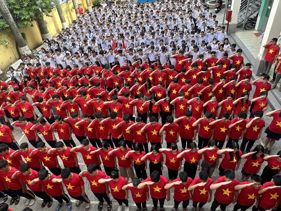 Trường THPT Vĩnh Viễn: nơi đào tạo thành người toàn diện Trường THPT Vĩnh Viễn: nơi đào tạo thành người toàn diện