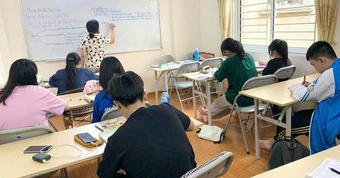 Từ 15/5, Bộ GDĐT cho phép dạy thêm nhưng không quá 45 học sinh/lớp