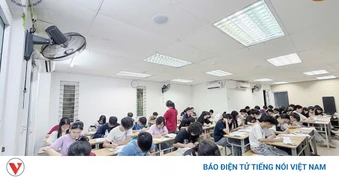 Từ 15/5: Dạy thêm trong trường không thu tiền, giáo viên dạy ngoài phải báo cáo