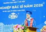 Từ nam sinh ‘vừa đủ điểm’ đến thủ khoa Răng Hàm Mặt, giành học bổng tiến sĩ Nhật