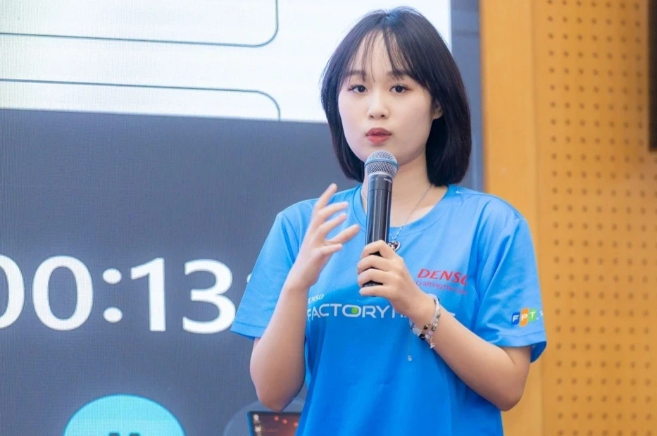 Từ nữ sinh “lạc lõng” đến nghiên cứu tiên phong về máy tính lượng tử