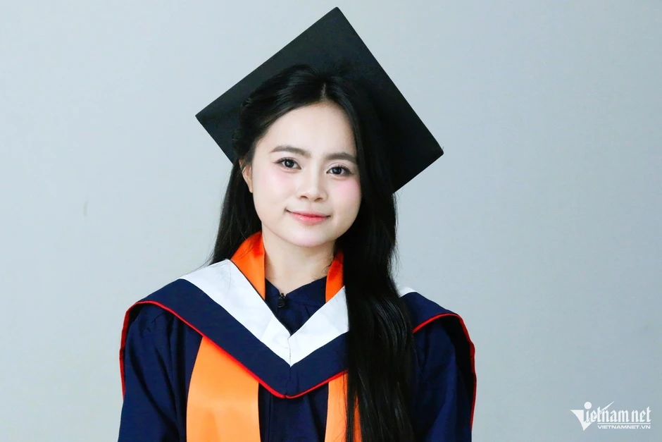 Từ tò mò về con chip đến thủ khoa ngành kỹ thuật, giành học bổng du học thạc sĩ