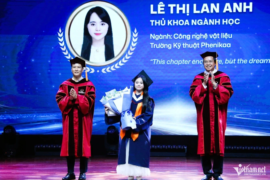 Từ tò mò về con chip đến thủ khoa ngành kỹ thuật, giành học bổng du học thạc sĩ