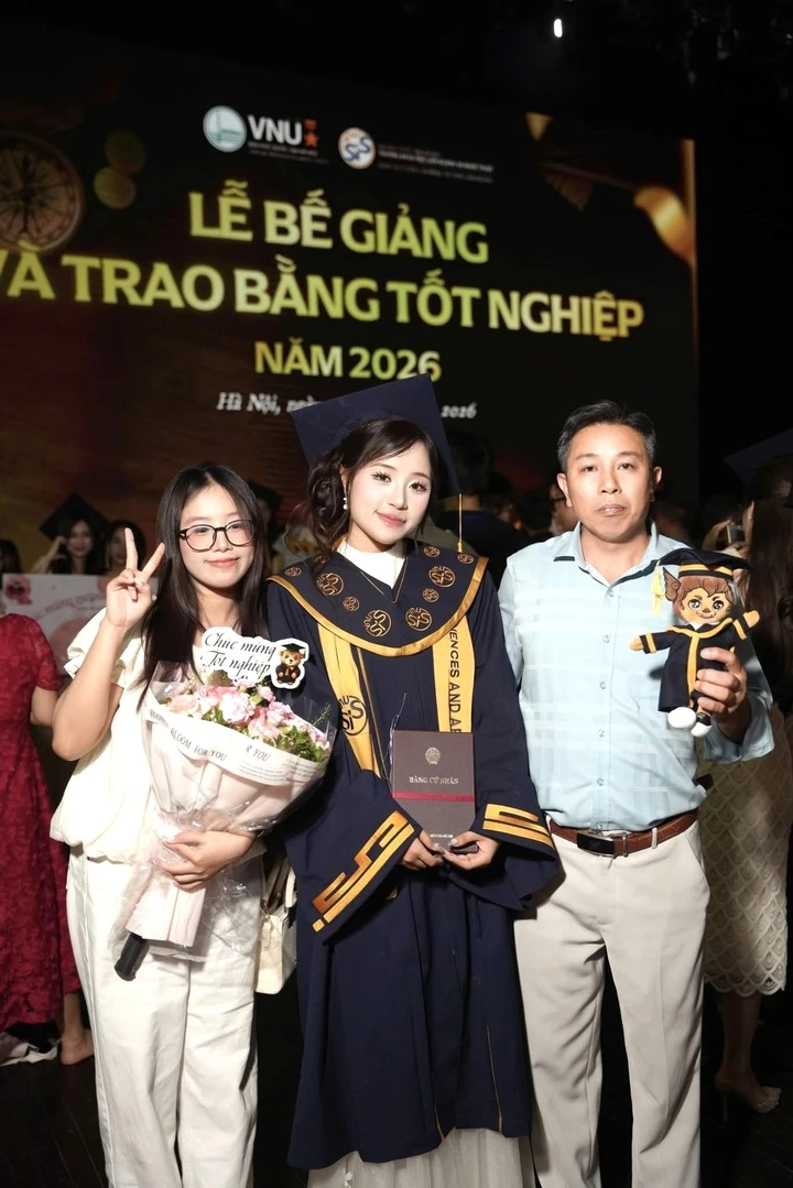 Từng bị gia đình lo vì chọn ngành 'lạ', nữ sinh 2K4 chứng minh sau 4 năm Từng bị gia đình lo vì chọn ngành 'lạ', nữ sinh 2K4 chứng minh sau 4 năm