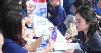 Tuyển sinh Đại học 2026: Xu hướng xét tuyển kết hợp lên ngôi