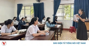 Tuyển sinh lớp 10 ở Đắk Lắk: Thi tuyển vào trường chuyên biệt, xét tuyển diện rộng