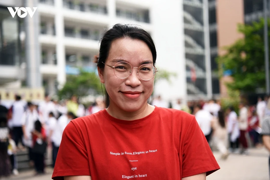 Tuyển sinh lớp 10 ở Hà Nội: Phụ huynh "hạ nhiệt" kỳ thi bằng phương án dự phòng Tuyển sinh lớp 10 ở Hà Nội: Phụ huynh "hạ nhiệt" kỳ thi bằng phương án dự phòng