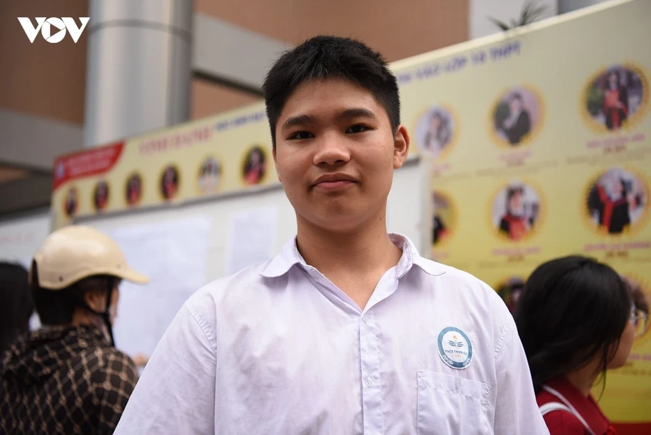 Tuyển sinh lớp 10 ở Hà Nội: Phụ huynh "hạ nhiệt" kỳ thi bằng phương án dự phòng Tuyển sinh lớp 10 ở Hà Nội: Phụ huynh "hạ nhiệt" kỳ thi bằng phương án dự phòng