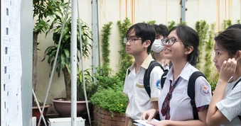 Tuyển thẳng lớp 10 của TP.HCM: Điều kiện tham gia, chọn nguyện vọng theo VNeID