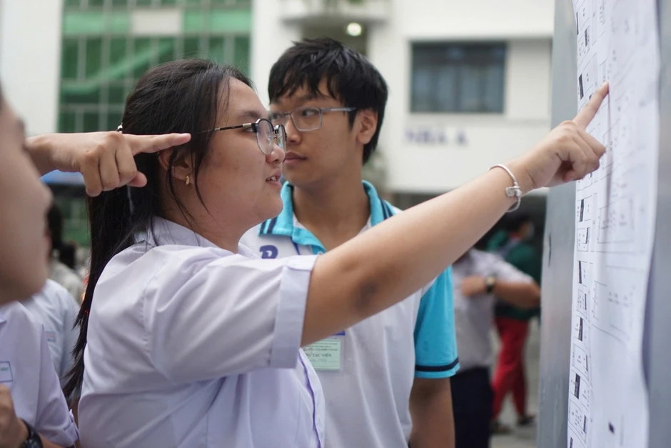 Tỷ lệ chọi vào lớp 10 Trường Phổ thông năng khiếu ở TP.HCM cao nhất nhiều năm qua Tỷ lệ chọi vào lớp 10 Trường Phổ thông năng khiếu ở TP.HCM cao nhất nhiều năm qua
