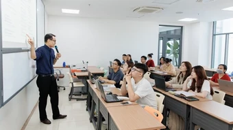 UEH công bố ngưỡng bảo đảm chất lượng đầu vào đại học chính quy 2026