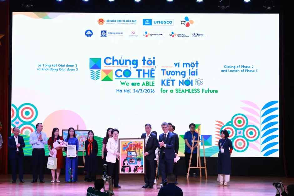 UNESCO thúc đẩy giáo dục STEAM, mở rộng cơ hội cho nữ sinh Việt UNESCO thúc đẩy giáo dục STEAM, mở rộng cơ hội cho nữ sinh Việt