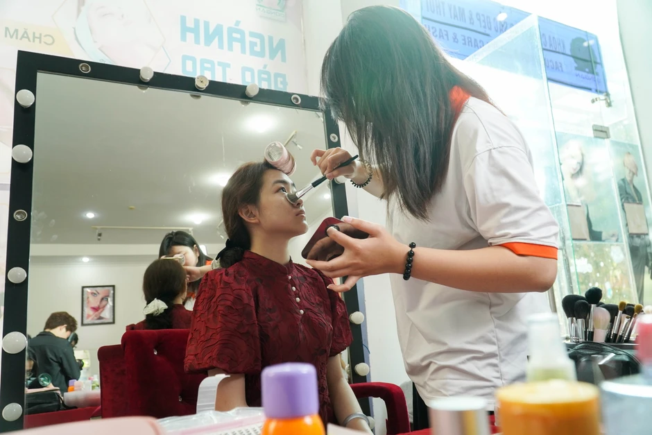 Vào xưởng thực hành trải nghiệm, học sinh tự tin "chốt" luôn nguyện vọng Vào xưởng thực hành trải nghiệm, học sinh tự tin "chốt" luôn nguyện vọng