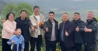 Vay tiền bạn đi học rồi mất liên lạc: Cuộc hội ngộ bất ngờ sau 30 năm