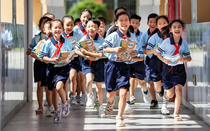 Vì sao bắt buộc phải học hết bậc THCS? Vì sao bắt buộc phải học hết bậc THCS?