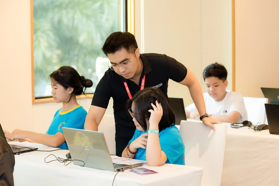 Vì sao học sinh cấp 2 đổ xô học IELTS? Vì sao học sinh cấp 2 đổ xô học IELTS?
