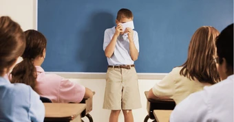Vì sao nhiều học sinh giỏi lại sợ phát biểu trong lớp?