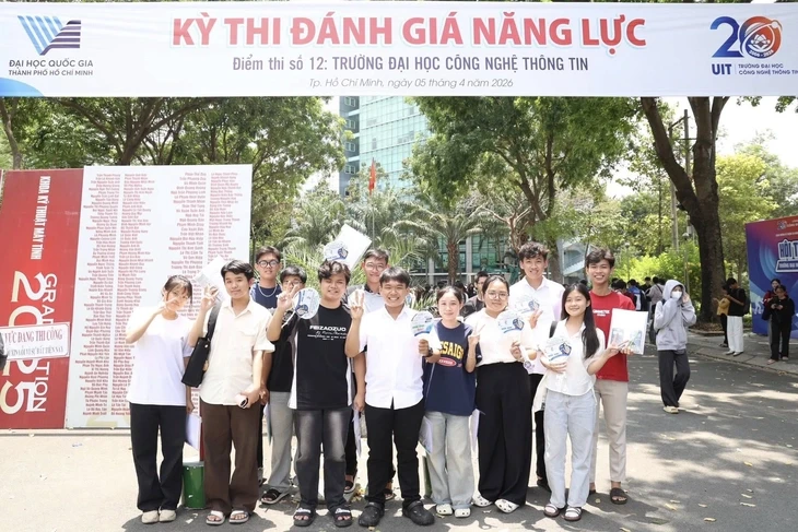 Vì sao Thông tư 19 chưa thể chặn dạy thêm, học thêm? Vì sao Thông tư 19 chưa thể chặn dạy thêm, học thêm?