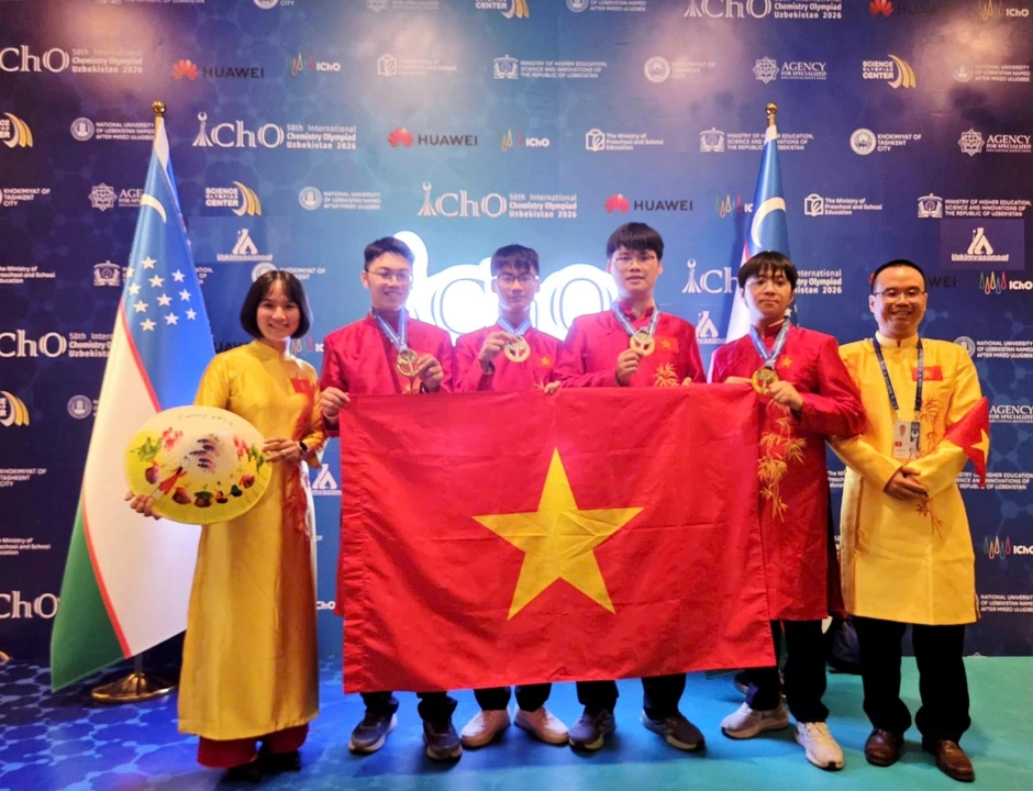 Việt Nam bội thu huy chương tại Olympic quốc tế: 4 HCV Hóa học, 4 HCB Sinh học Việt Nam bội thu huy chương tại Olympic quốc tế: 4 HCV Hóa học, 4 HCB Sinh học