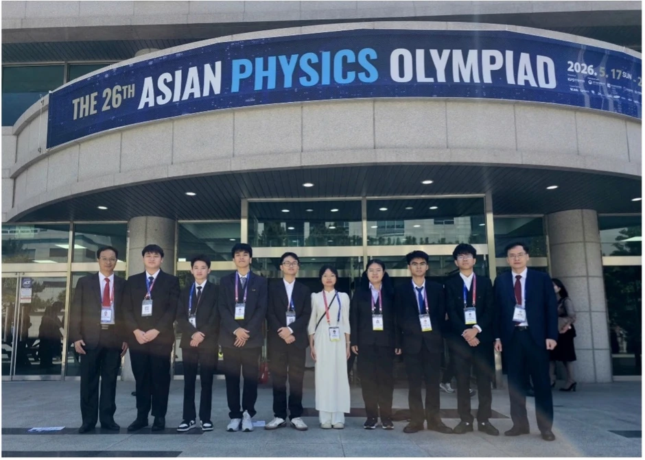 Việt Nam đoạt 8 huy chương Olympic Vật lý châu Á lần thứ 26 Việt Nam đoạt 8 huy chương Olympic Vật lý châu Á lần thứ 26