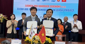 Việt Nam nhận trạm quan trắc chất lượng không khí từ Hàn Quốc