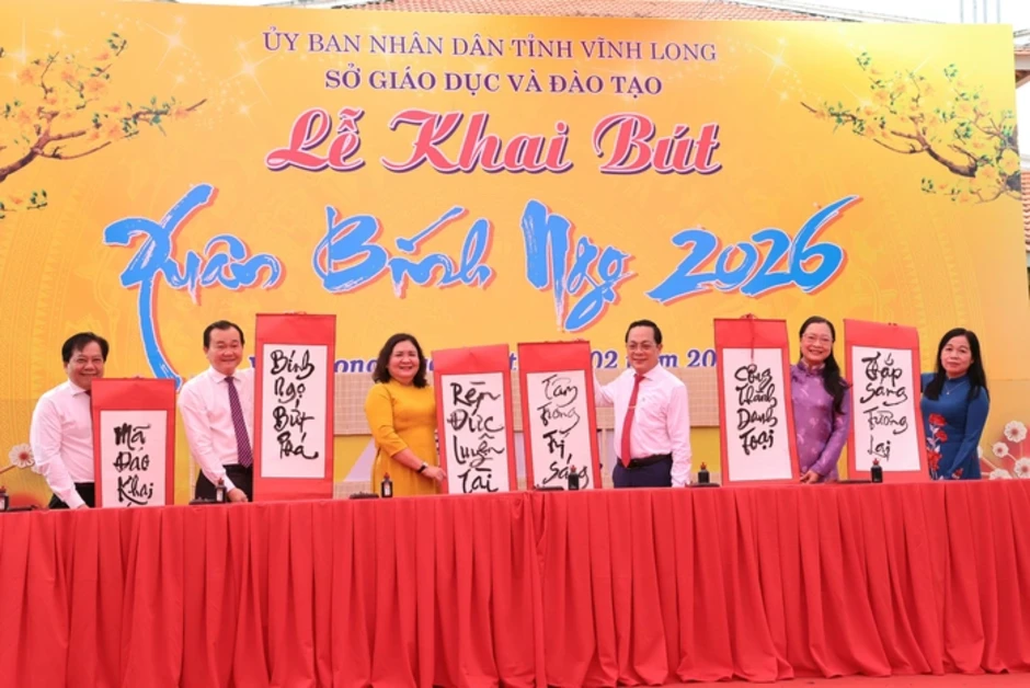 Vĩnh Long tổ chức lễ khai bút đầu xuân tại Khu tưởng niệm Thủ tướng Võ Văn Kiệt Vĩnh Long tổ chức lễ khai bút đầu xuân tại Khu tưởng niệm Thủ tướng Võ Văn Kiệt