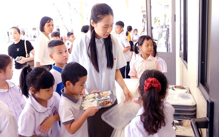 Vụ 300 tấn heo bệnh: Sẽ công khai các đơn vị cung cấp thực phẩm cho trường học để giám sát Vụ 300 tấn heo bệnh: Sẽ công khai các đơn vị cung cấp thực phẩm cho trường học để giám sát