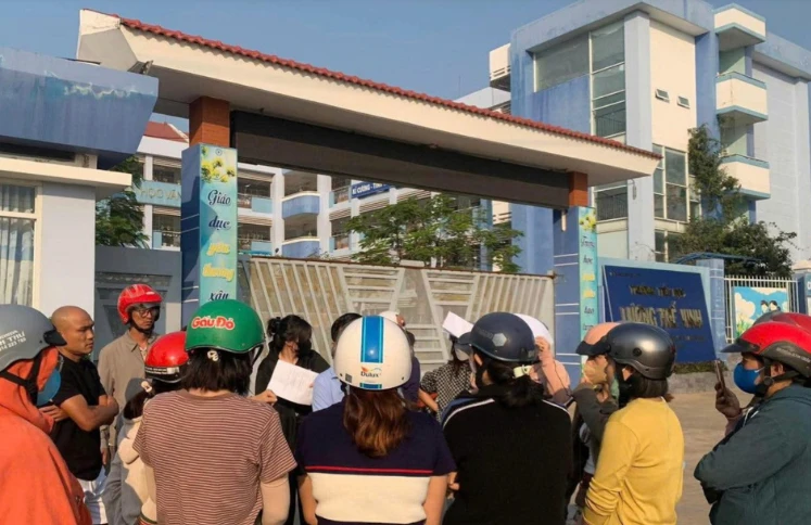 Vụ cô giáo phạt học sinh bằng kim tiêm, rồi trước đó là vụ trẻ lớp 2 liếm đất: Có 1 yếu tố rất QUAN TRỌNG đang bị bỏ qua! Vụ cô giáo phạt học sinh bằng kim tiêm, rồi trước đó là vụ trẻ lớp 2 liếm đất: Có 1 yếu tố rất QUAN TRỌNG đang bị bỏ qua!