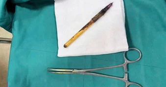 Vụ học sinh lớp 6 “tố” bị nhét bút vào hậu môn: Nhà trường báo cáo về những biểu hiện lạ