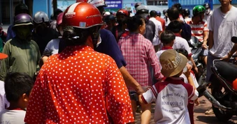 Vụ nghi ngộ độc ở TPHCM: 22 trường phải đổi công ty cung cấp suất ăn