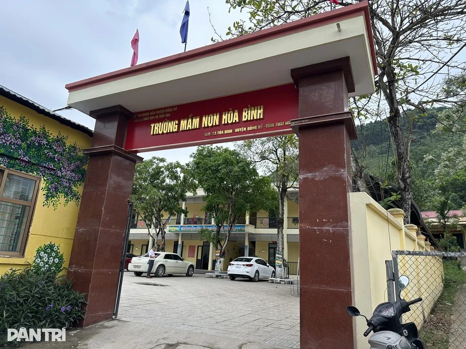 Vụ nhập thịt lợn có màu, mùi lạ nấu ăn cho trẻ: UBND tỉnh vào cuộc Vụ nhập thịt lợn có màu, mùi lạ nấu ăn cho trẻ: UBND tỉnh vào cuộc