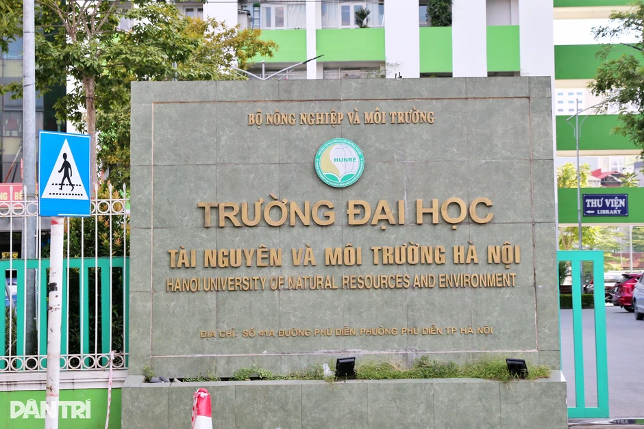 Vụ sinh viên phải nộp đoàn phí cao bất thường: Cần làm rõ tổng tiền đã thu Vụ sinh viên phải nộp đoàn phí cao bất thường: Cần làm rõ tổng tiền đã thu